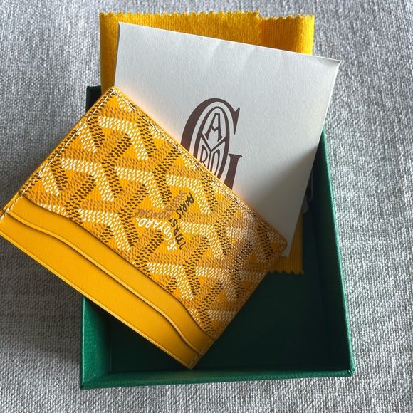 Goyard yellow cardholder