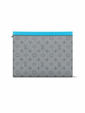 Blue clutch
