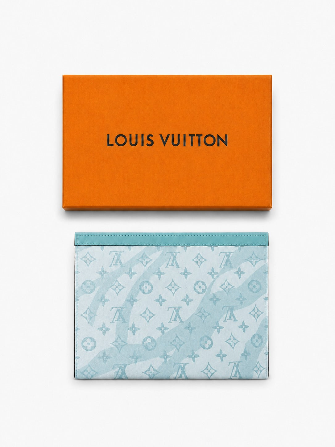 Blue clutch